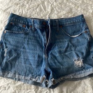 🚨FLASH SALE!🚨✨Madewell High Rise Denim Shorts✨